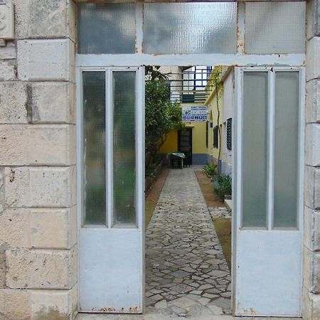 Marina Apartment End Rooms Vela Luka Bagian luar foto