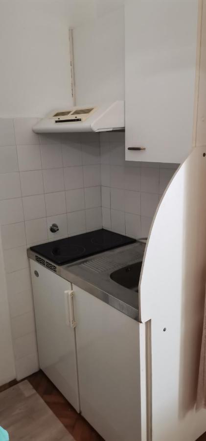 Marina Apartment End Rooms Vela Luka Bagian luar foto