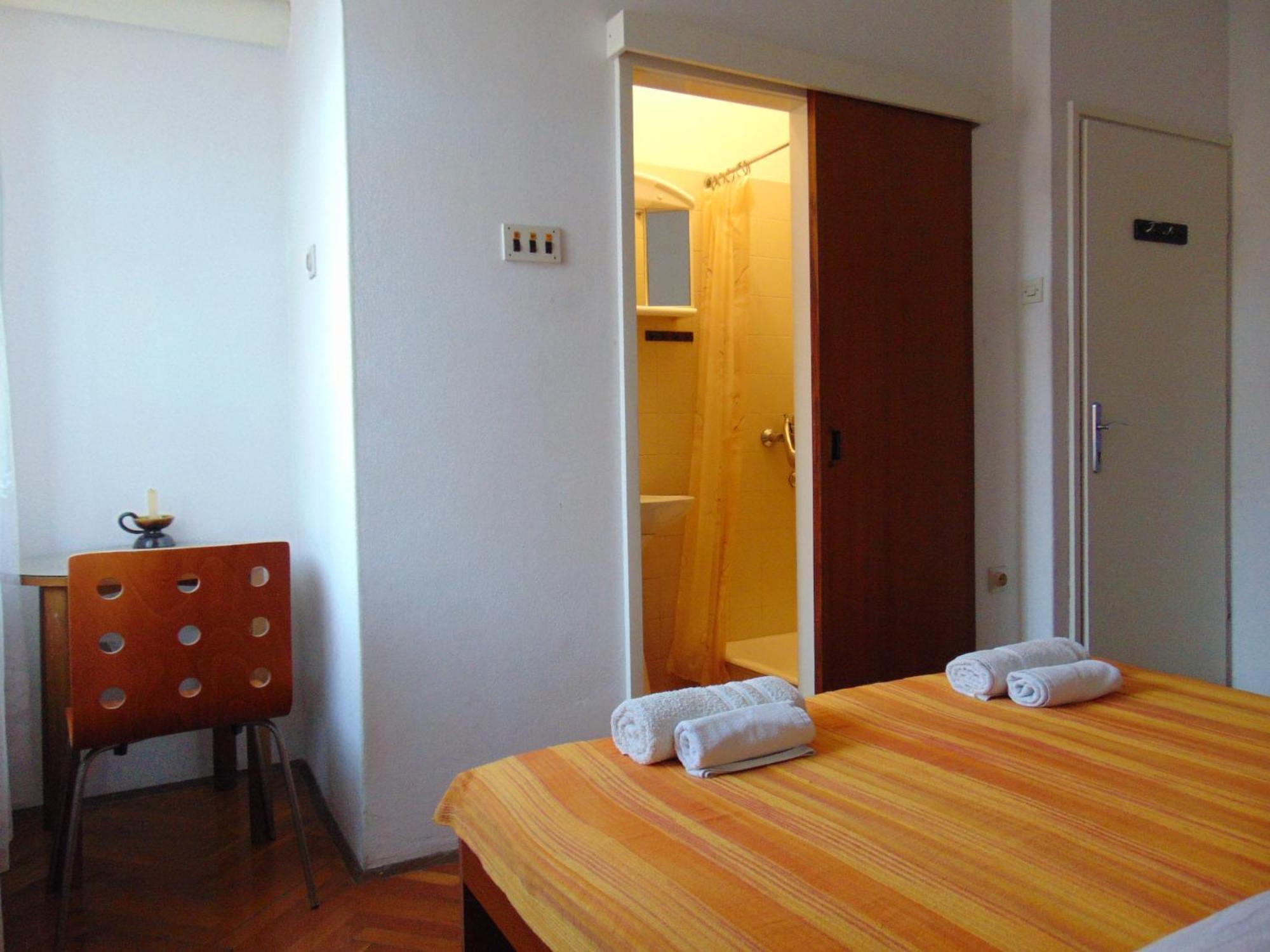 Marina Apartment End Rooms Vela Luka Bagian luar foto
